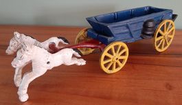 Vintage Rössliwagen aus Gusseisen