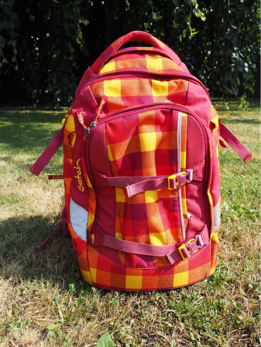 Satch Kindertaschen: Satch Schulrucksack rot, orange, gelb – Gebraucht aus Nottwil von sil_tn5k