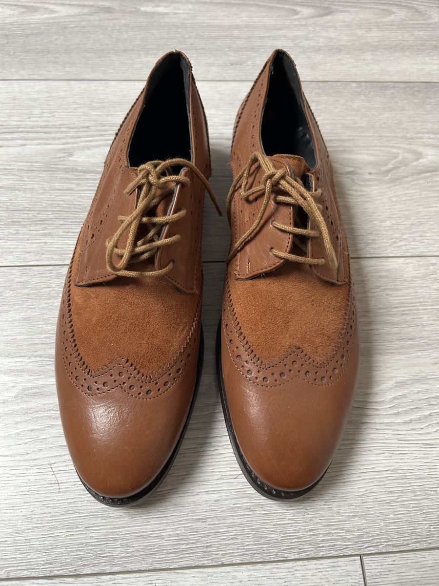 Scarpe da uomo: Chaussures Richelieu Cosmoparis marron – Nuovo (secondo la descrizione) da Genève venduto da and_k79x