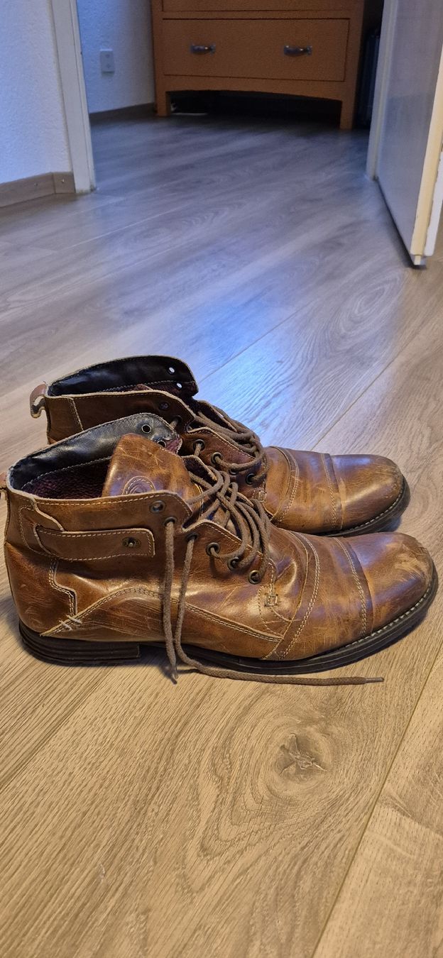 Herrenschuhe: Leder Schuhe Gr 45 Braun – Gebraucht aus Birsfelden von gui_m5m9