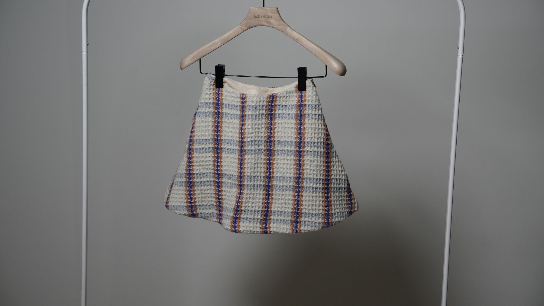 Nanushka Gonne: Nanushka Rock gestrickt kariert – Nuovo e nell'imballaggio originale da Zürich venduto da julia_vina 2
