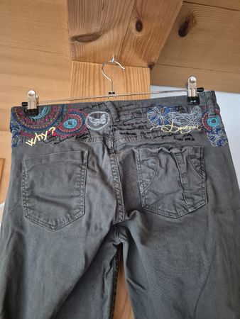 Desigual Jeans Kaki Gr. 30