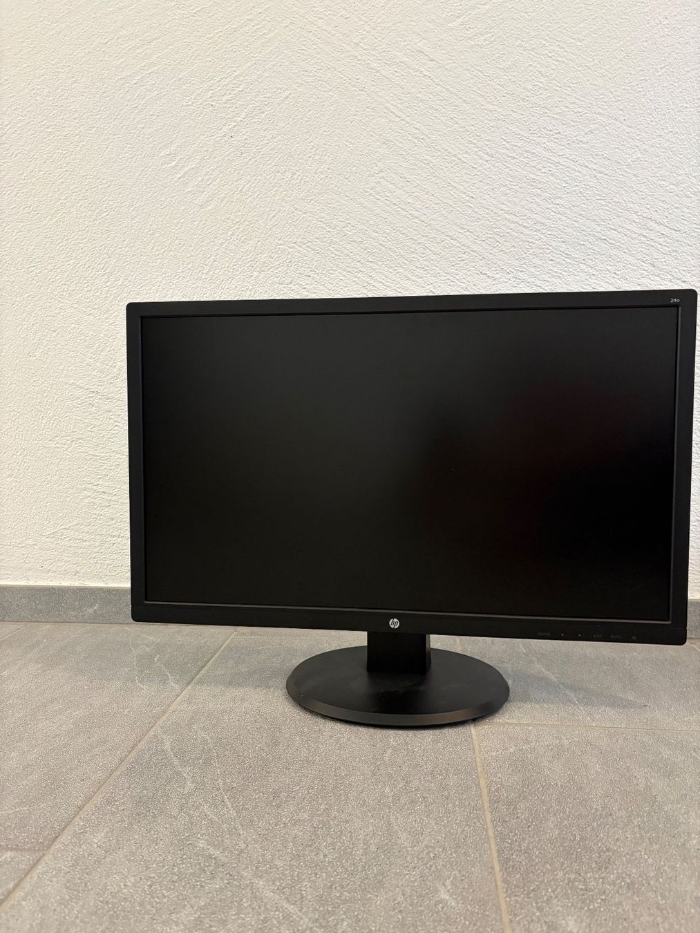 Ecrans: Monitor HP 24o – D'occasion à Tuggen par wilmun