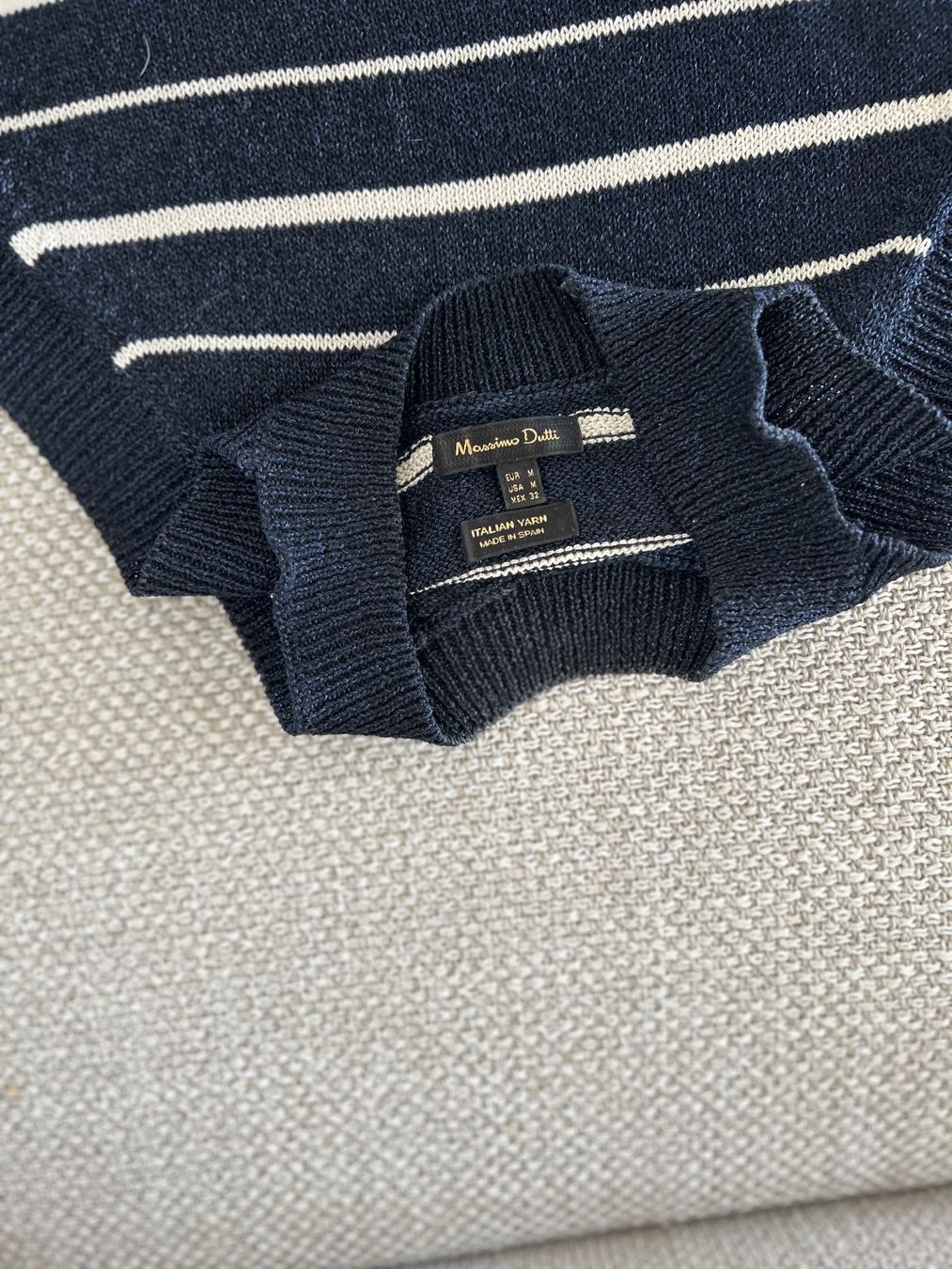 Massimo Dutti Top: Schöne Massimo Dutti Top Damen M – Usato da Madetswil venduto da MTR1618 2