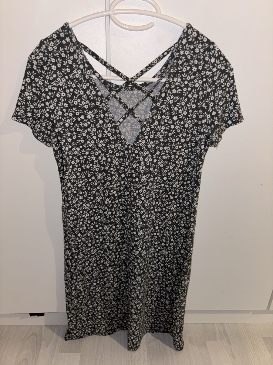 Only Vestiti: grünes Blumenkleid xs ONLY – Usato da Fislisbach venduto da secondhandF 3