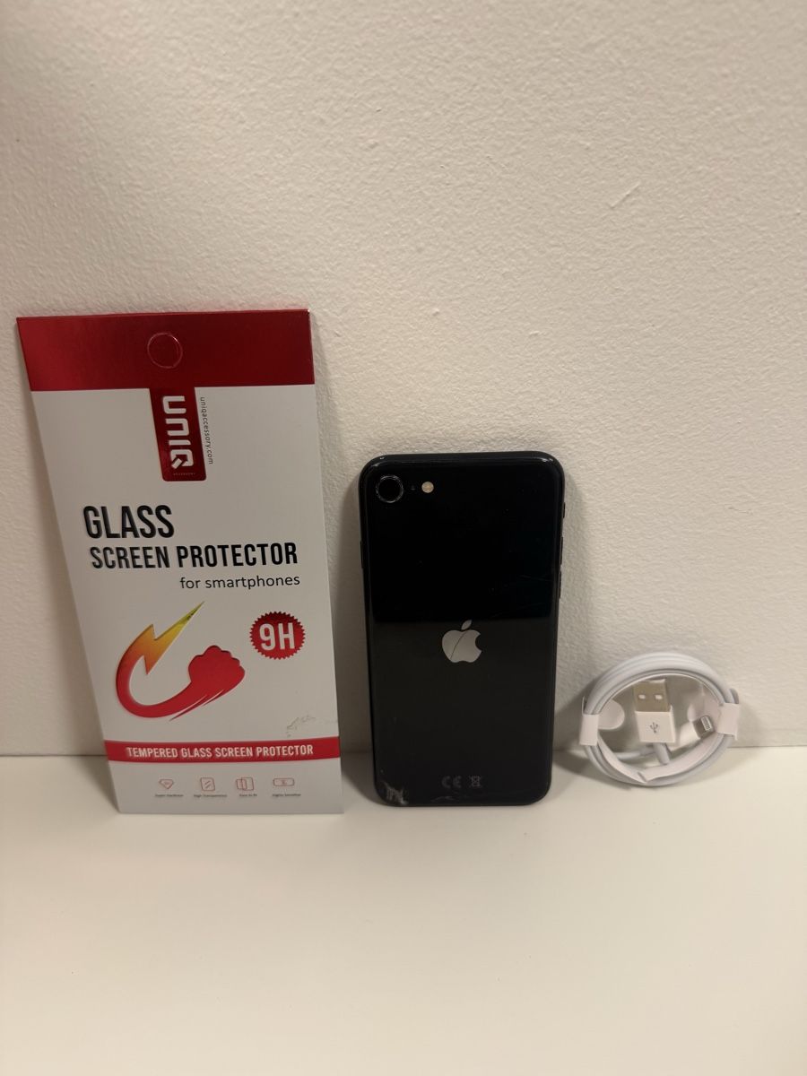 Apple Telefoni cellulari / Smartphones: IPhone SE 2. Gen. 128GB Schwarz Defekt – Usato da Spiegel b. Bern venduto da OccasionElektronik 1
