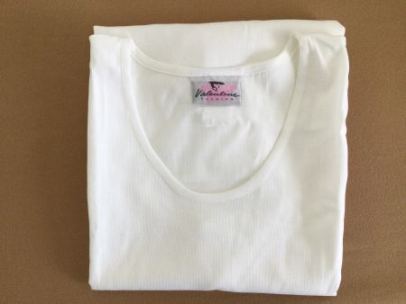 Neuwertiges weisses Sommertop/Bluse