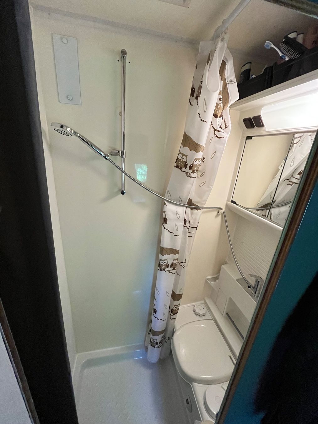 Iveco Véhicules de camping: Camping car Iveco – D'occasion à Soyhières par Essor 5