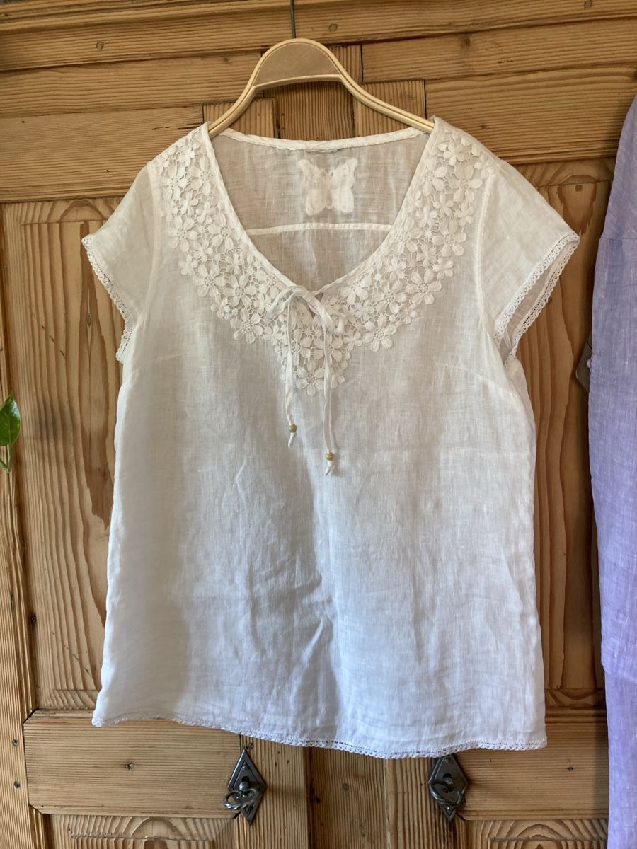 Blusen: Weisse Leinenbluse 40 – Gebraucht aus Schaffhausen von christamawe