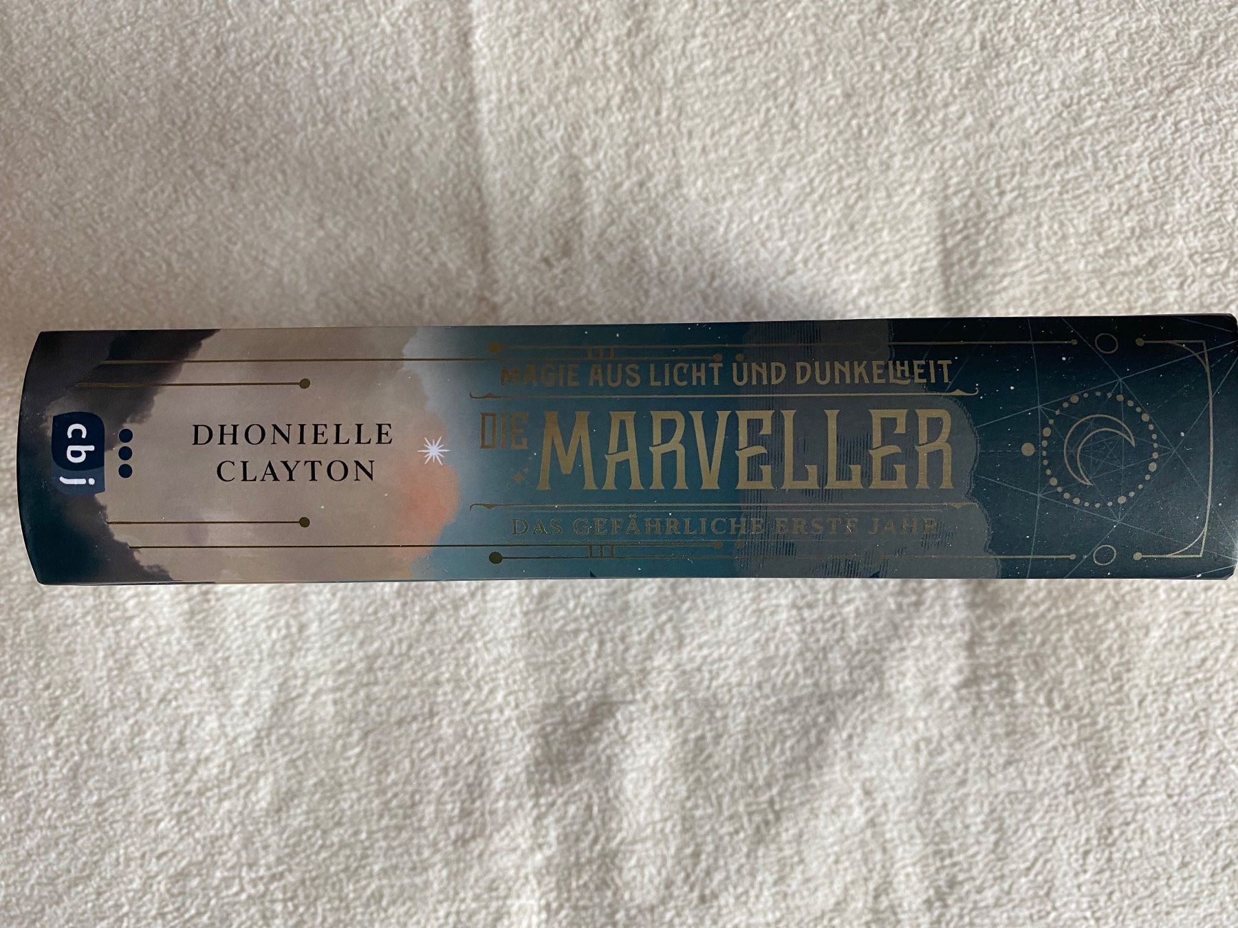 Libri: Die Marveller - Dhonielle Clayton – Nuovo (secondo la descrizione) da Sevelen venduto da gig_py92 1