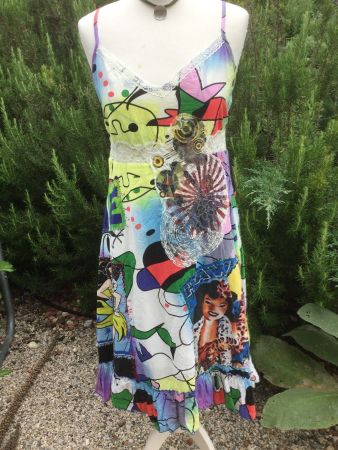 Robe colorée dentelles LOVE & LOVE, taille L, NEUF