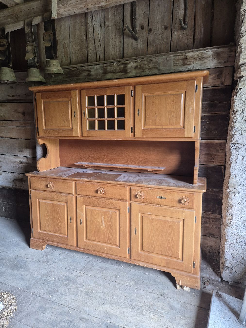 Credenze: Buffetschrank ab 20fr – Usato da Diegten venduto da Cornel12345