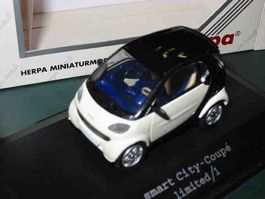 Smart City-Coupé weiss/schwarz * Herpa 1:43