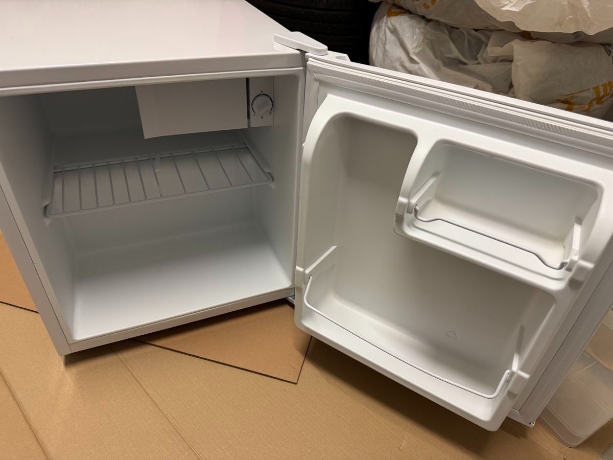 Frigoriferi: MIO*STAR Mini-Kühlschrank – Usato da Nussbaumen AG venduto da Reinecken 1