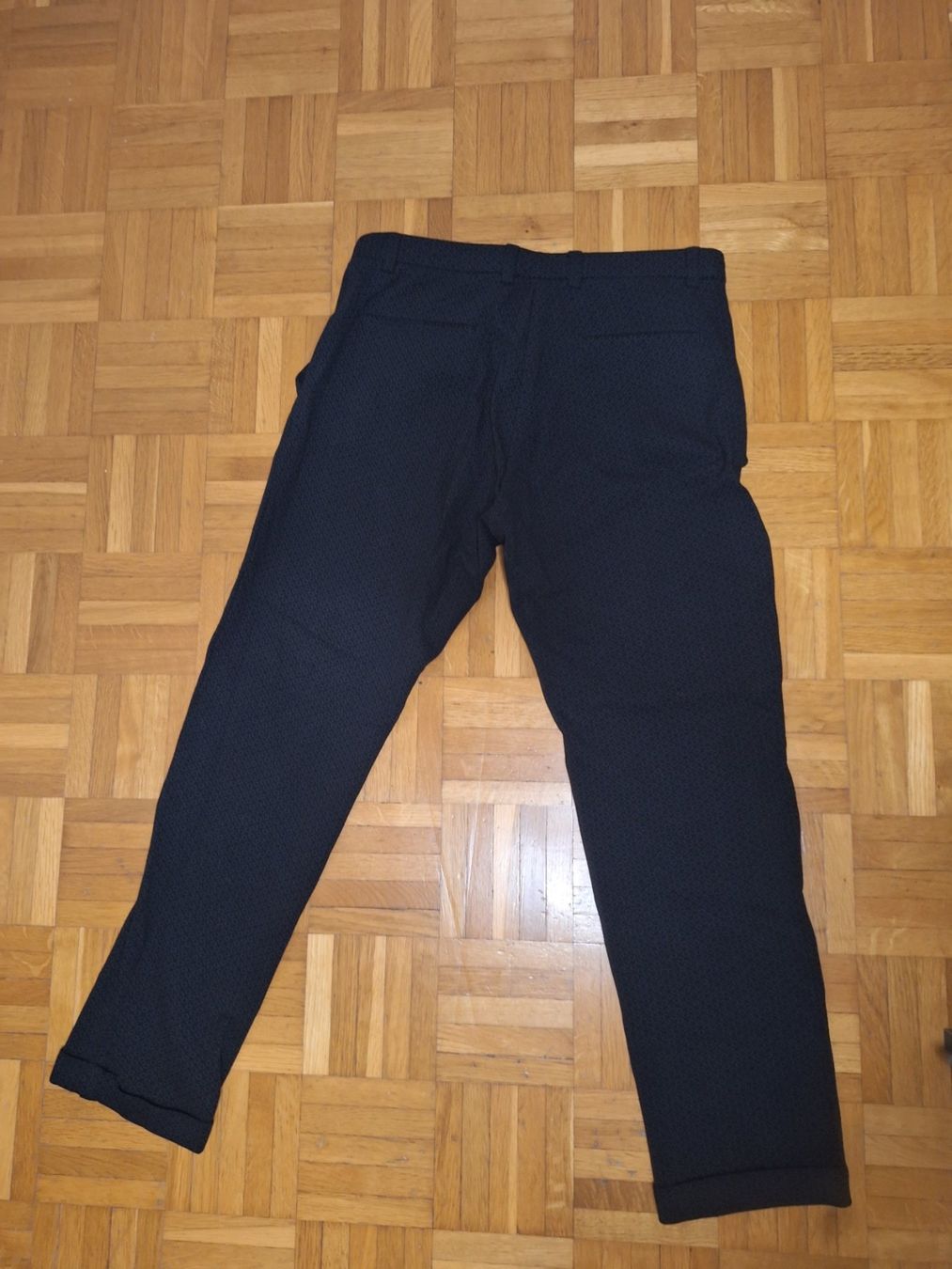 Hosen: Schwarze Stoffhose Gr. 176, Muster, bequem – Neu (gemäss Beschreibung) aus Adlikon b.Regensdf von che_xxb9 6