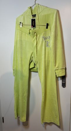 Juicy Couture Velour Tracksuit Set.Yellow Green. Size M.