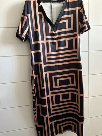 Damen Wunderschöne Kleider Gr/L