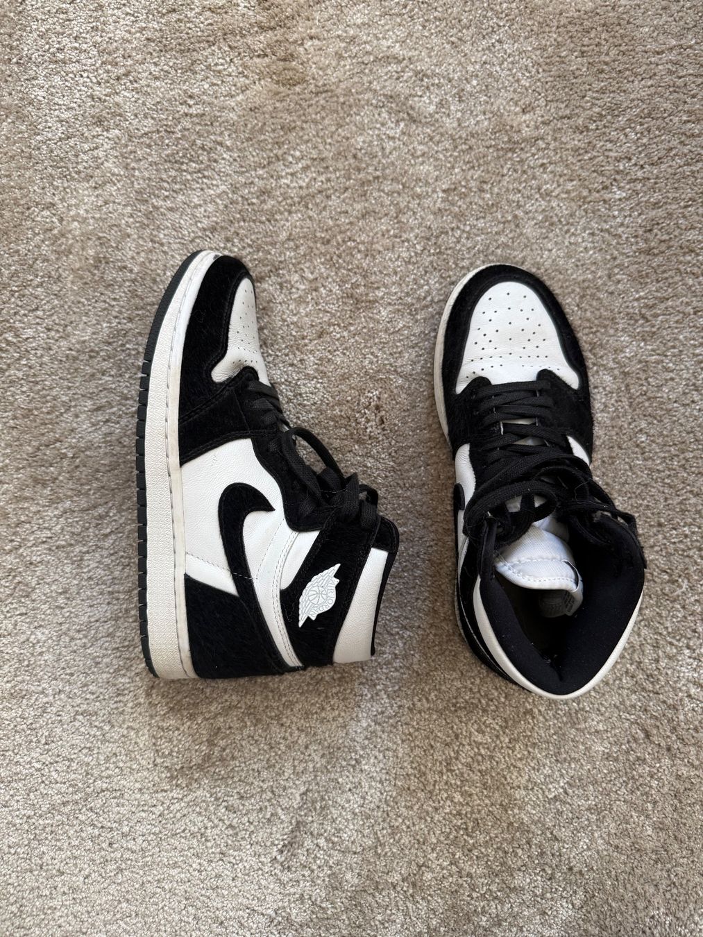Jordan Scarpe da uomo: Jordan 1 Retro High Sneaker – Usato da Zürich venduto da Larazade 1