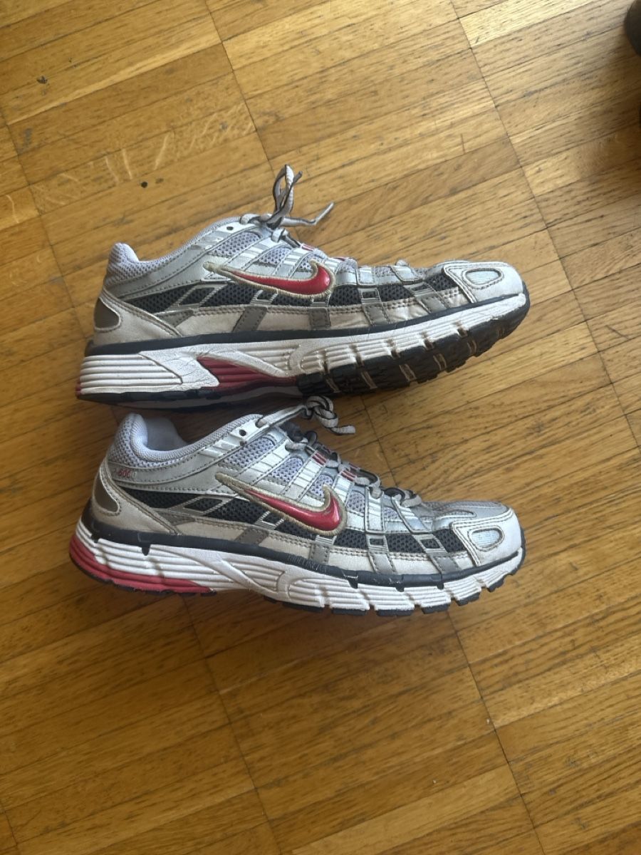 Nike Scarpe da uomo: Baskets Nike P6000 grises - EU 38 – Usato da Versoix venduto da nol_7td7 1