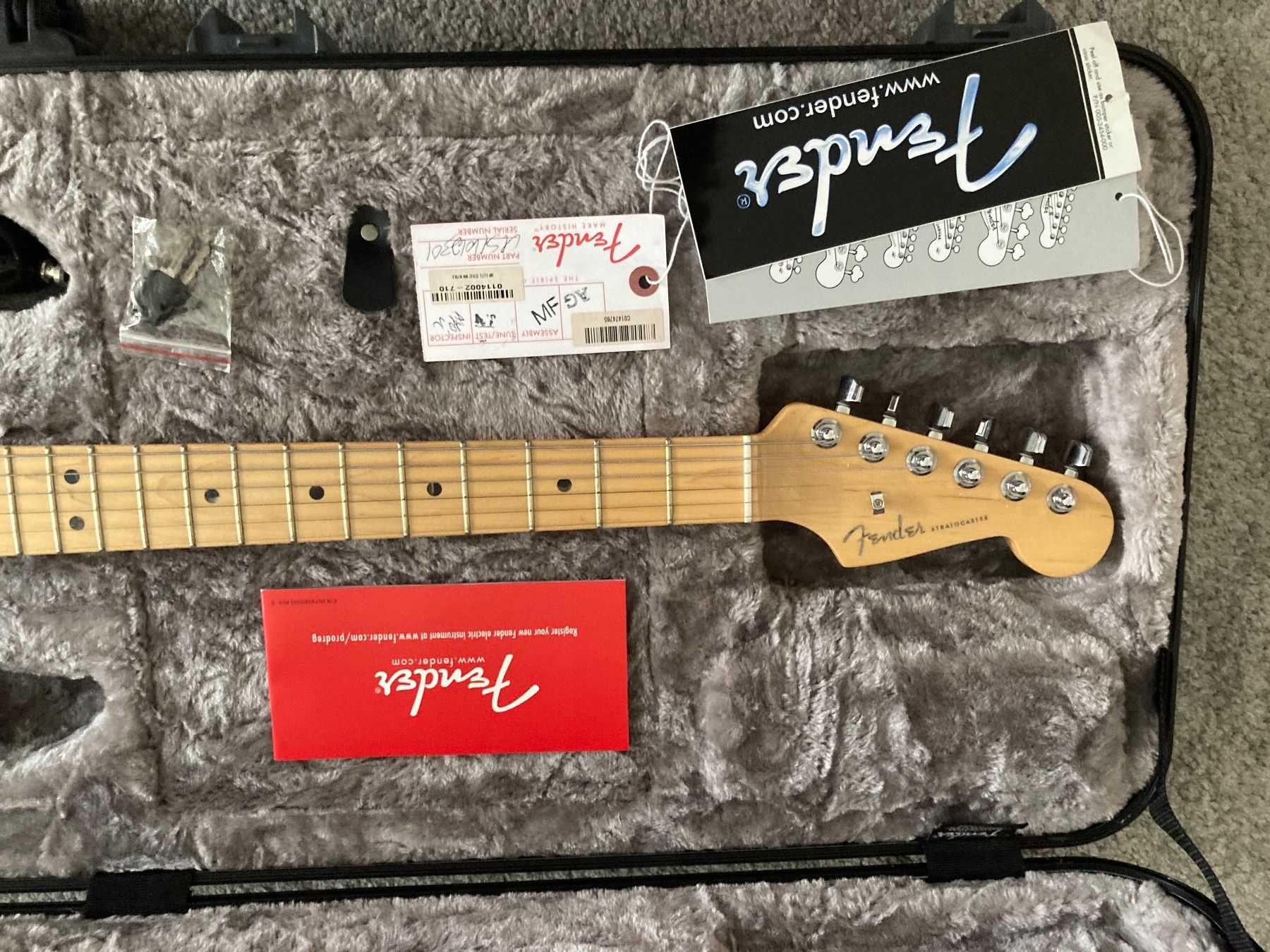 Fender Instruments de musique: Fender Stratocaster Elite Gitarren Total Umbau – D'occasion à Embrach par Rockbeat 1