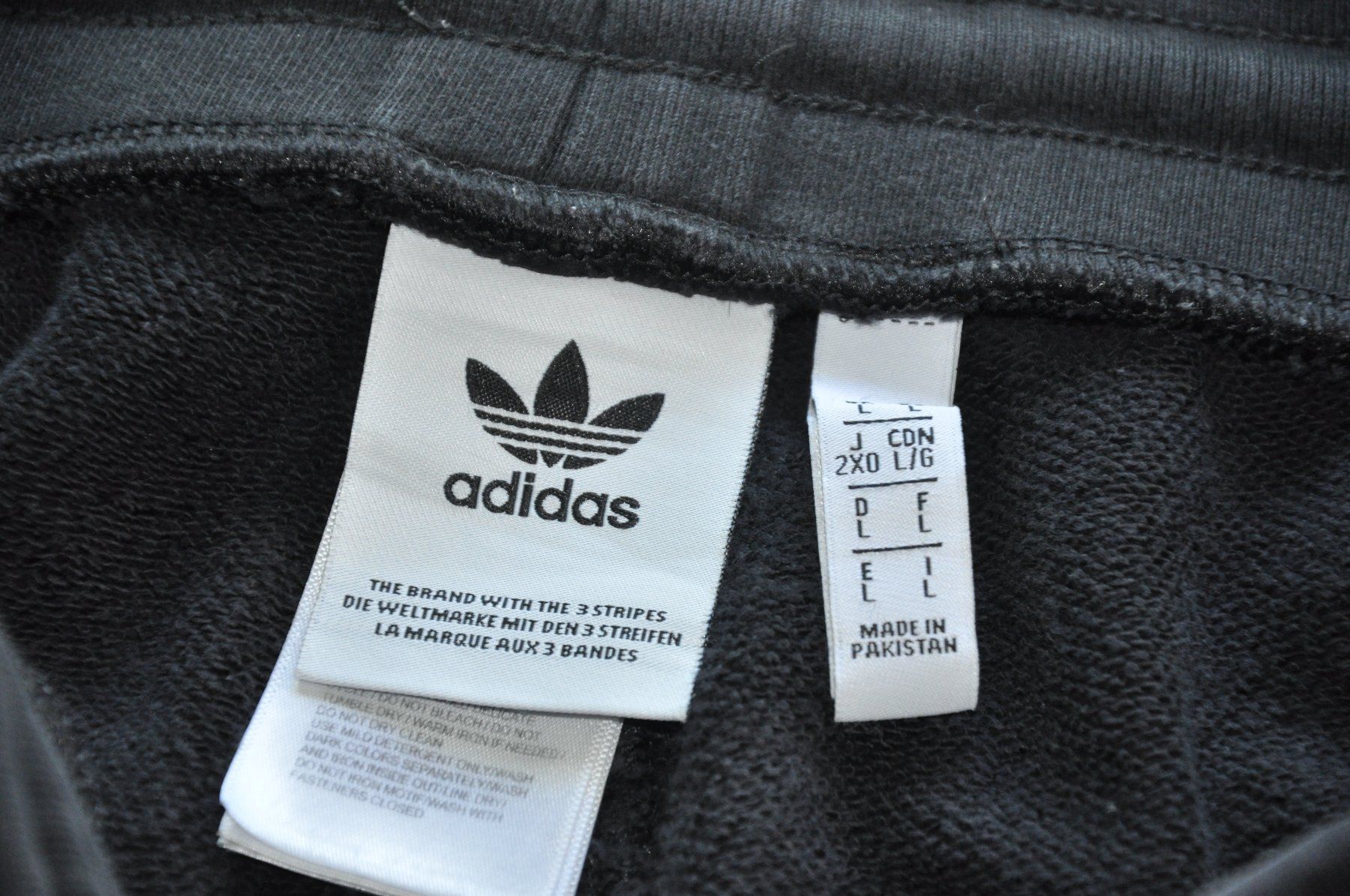 Adidas Hosen: Herren ADIDAS Trainerhosen - Grösse L – Gebraucht aus Winterthur von juve1972 4