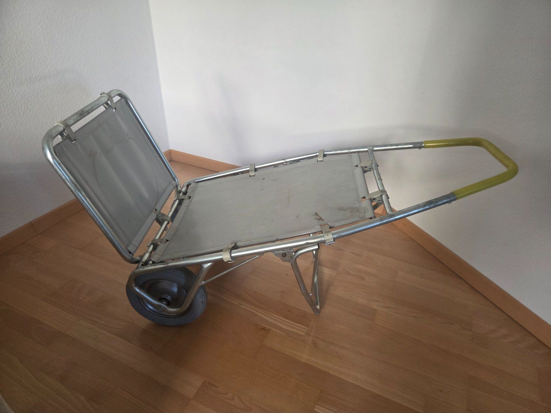 Schubkarren: Comorga Paketschubkarre Klappbar ab 1 CHF – Gebraucht aus Zürich von Wickeddude 4