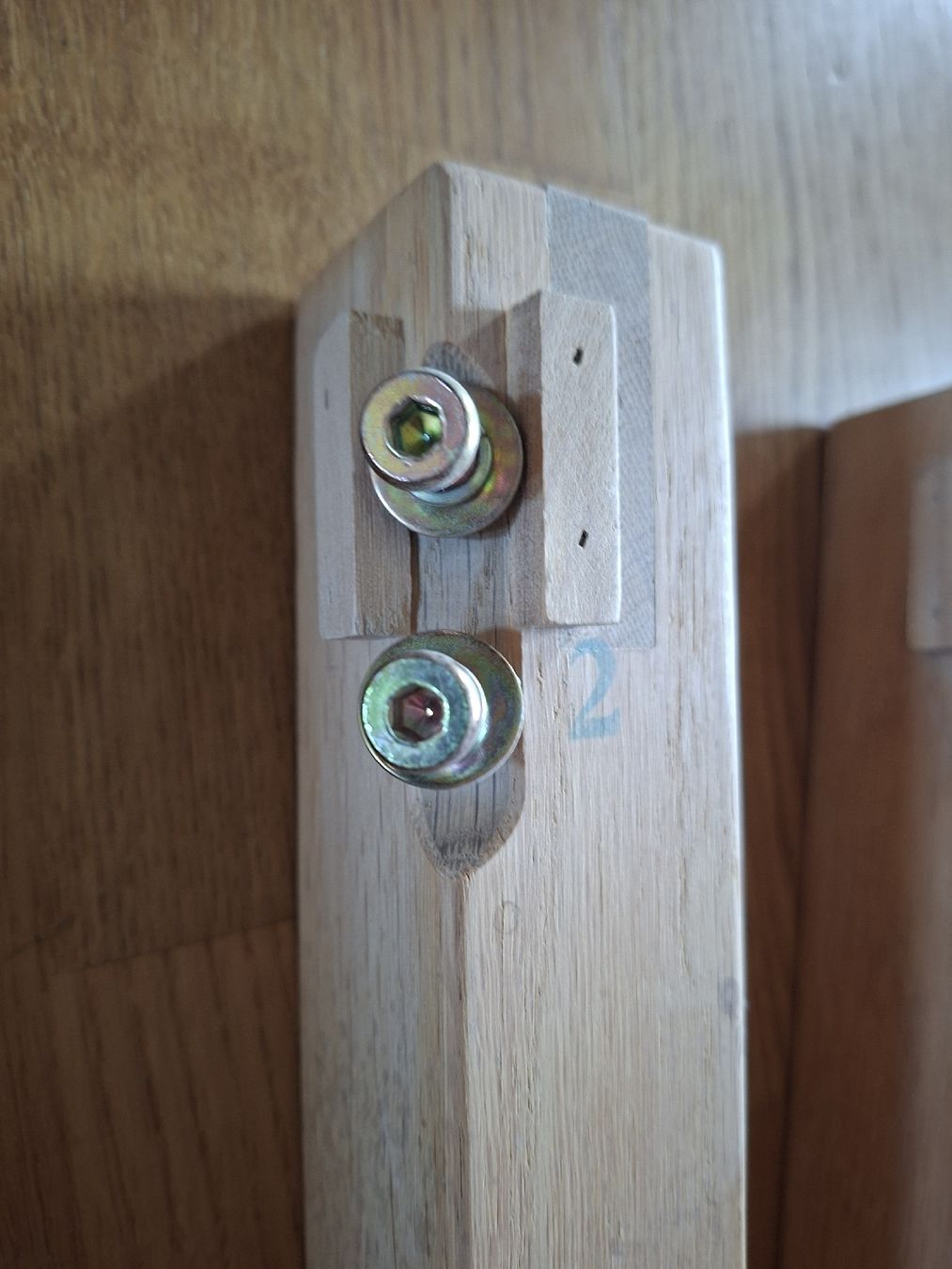 Tavoli: Holztisch – Nuovo (secondo la descrizione) da Effretikon venduto da morfrit 3