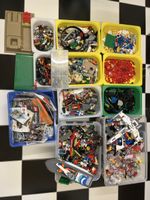 Grosse Lego Sammlung, diverse Modelle und Anleitungen
