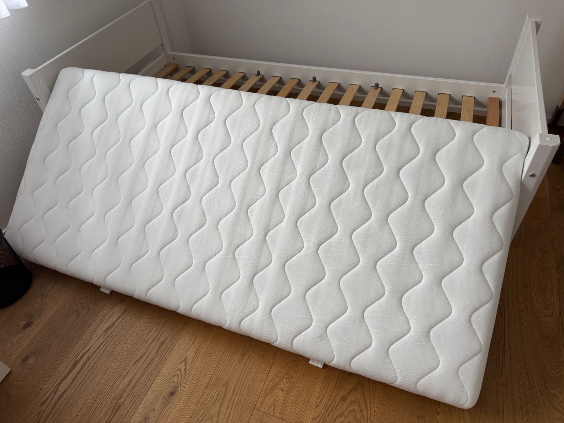 Flexa Letti: Kinderbett Flexa White 90x200cm – Usato da Silenen venduto da Xelius6 1