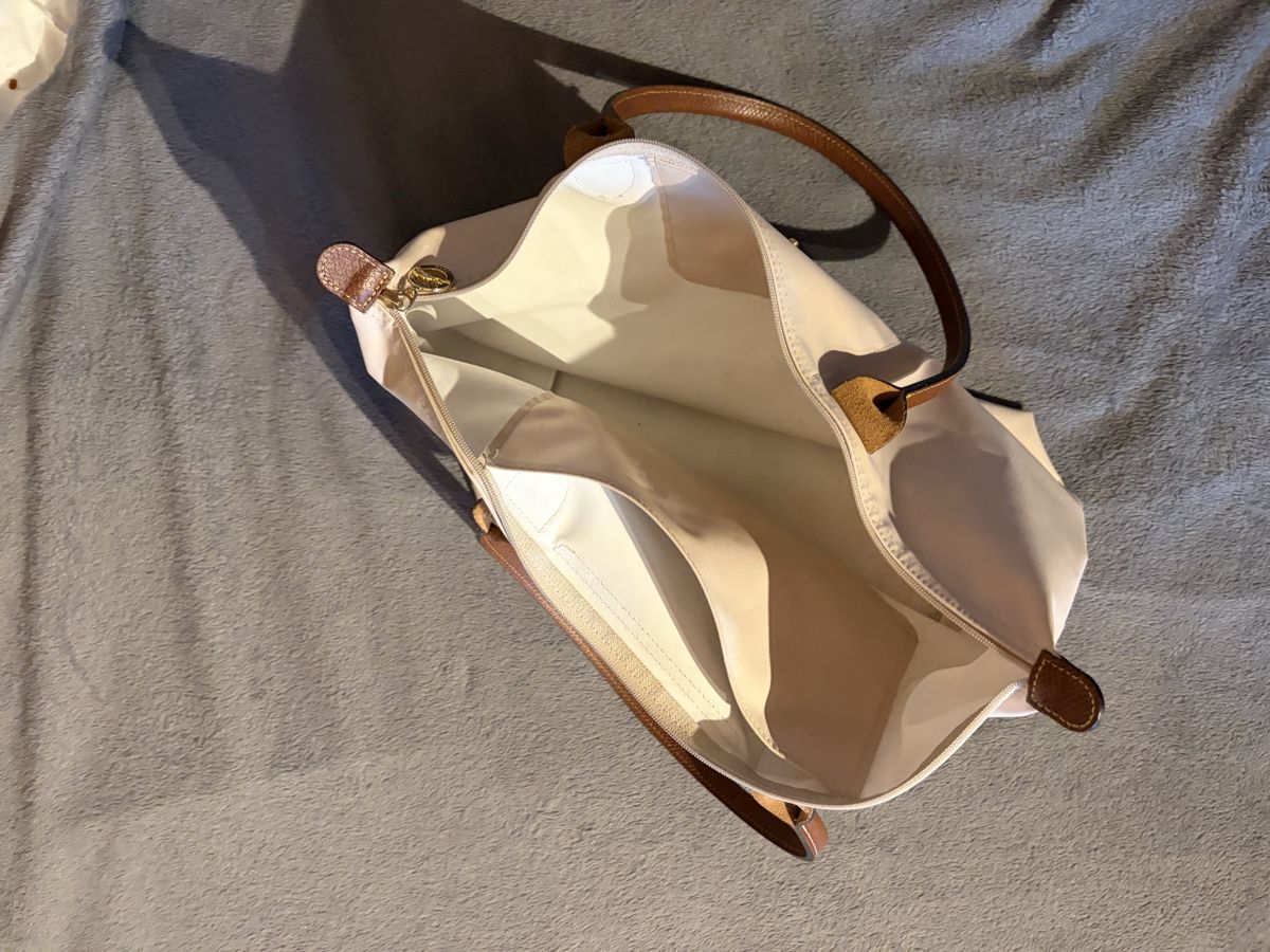 Longchamp Sacs femmes: white longchamp bag – D'occasion à Weesen par nor_62p8 2