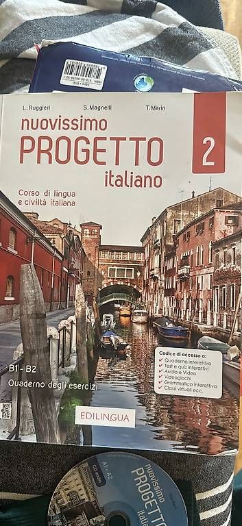 CDs: Nuovissimo progetto italiani – Gebraucht aus Plan-les-Ouates von emma1981