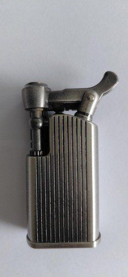 Accendini: Vintage Feuerzeug Maruman – Usato da Gipf-Oberfrick venduto da Bicholino 1