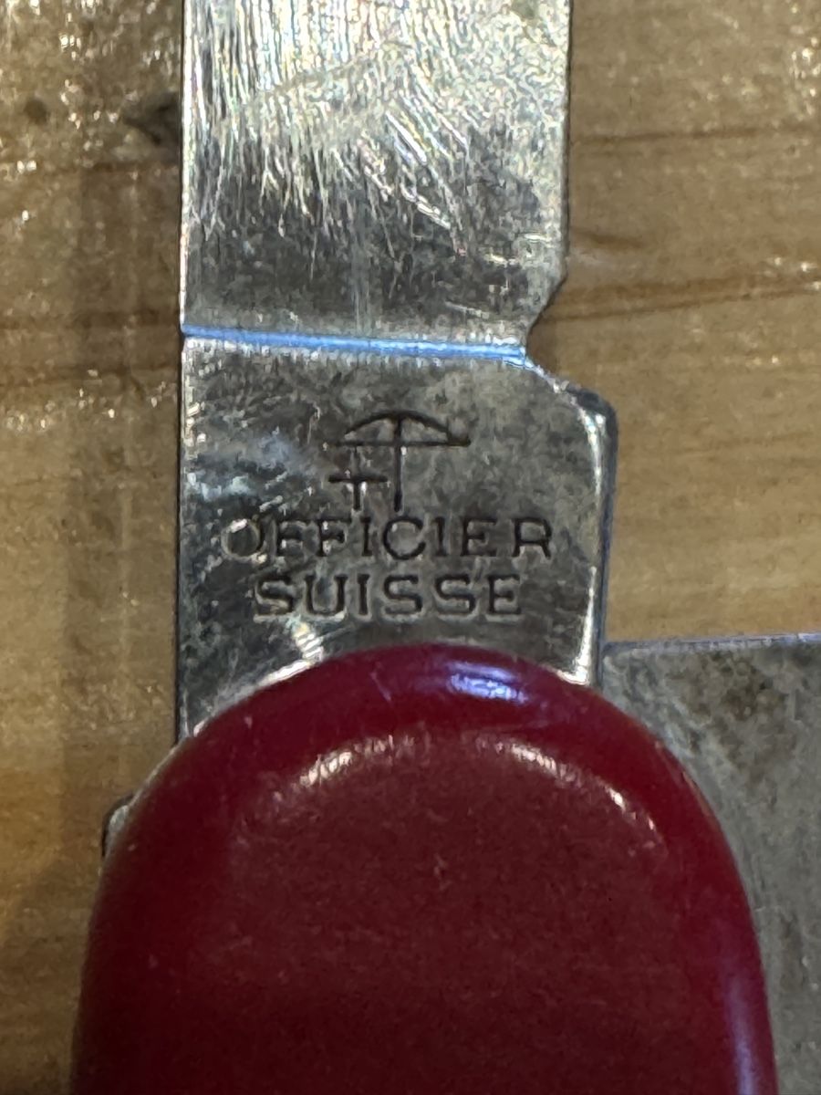 Victorinox Coltelli tascabile: Couteau Victorinox Stainless Rosterei – Usato da Erde venduto da CBarts 4