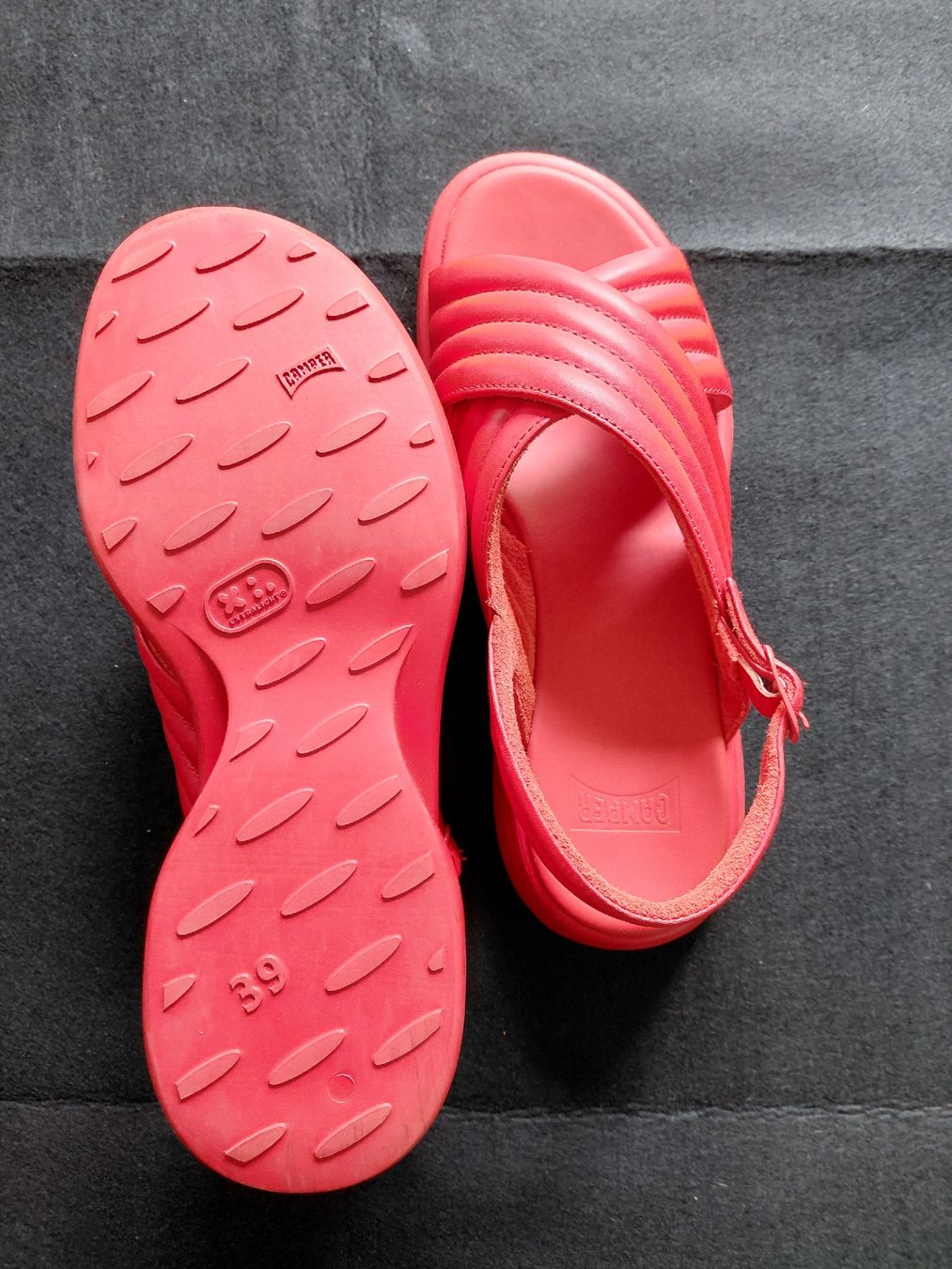Camper Scarpe da donna: Camper – Usato da Wynigen venduto da haexji01 1