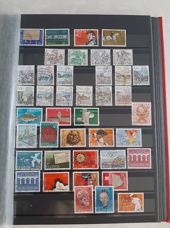 Tutti i francobolli: Briefmarken-Einsteckbuch LEUCHTTURM, gestempelte CH-Marken – Usato da Basel venduto da Renato_hirzi 4