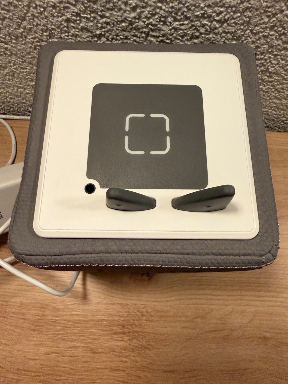 Audiolibri: Toniebox grau – Usato da Steffisburg venduto da Copy22 1