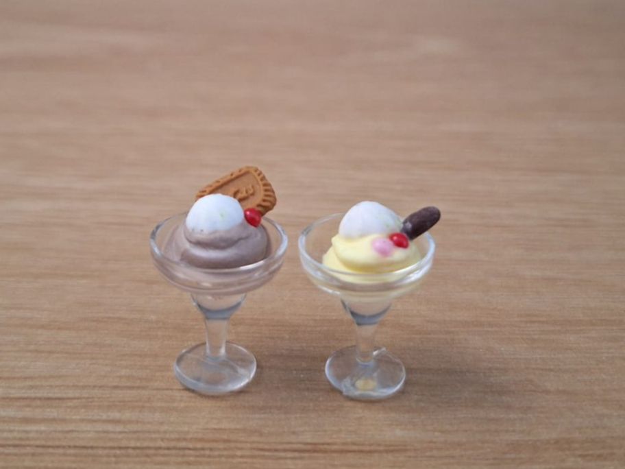 Case e mobili per bambole: Schoko und Vanille Puding Handgemacht – Nuovo (secondo la descrizione) da Zürich venduto da HandmadeTinyFood