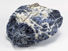 Sodalith/Sodalit Rohstein 90 Gramm