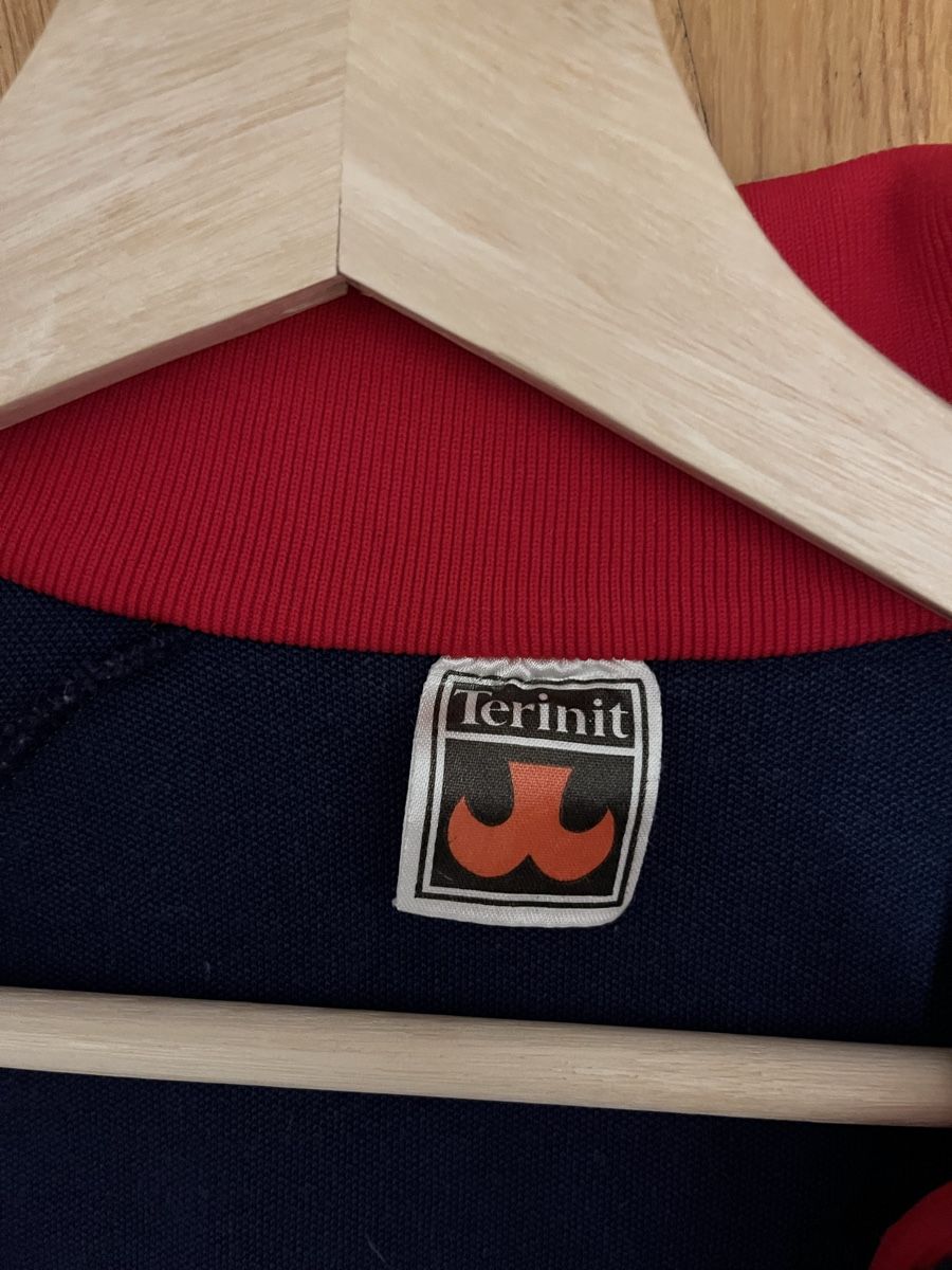 Lotti & Set di vestiti: Kinder retro Trainer/Langlauf Dress – Usato da Bern venduto da mat_52rl 7
