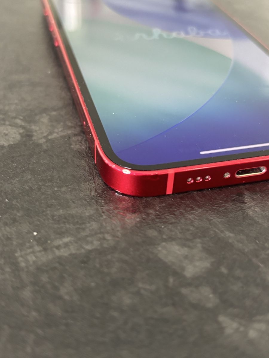 Apple Telefoni cellulari / Smartphones: iPhone 13 Rouge 256GB, bon état  – Usato da Sion venduto da tchana77 4