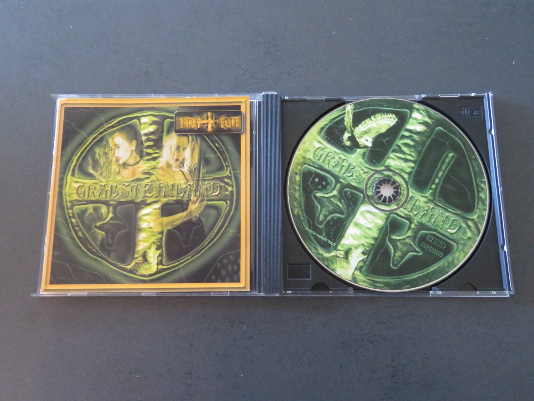 CDs: UNTOTEN Grabsteinland 2003 Gothic Metal CD – Gebraucht aus Niederbipp von Onyx32