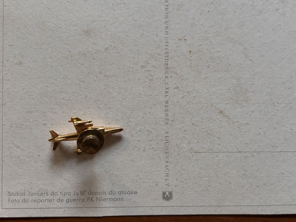 Plaketten & Abzeichen: Pin, 2 Stück Luftwaffe und 2 Postkarten – Neu (gemäss Beschreibung) aus Zürich von gucks 6