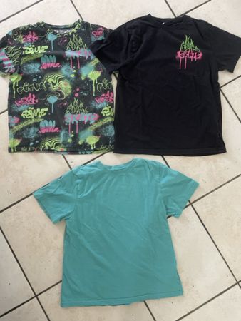 3 coole H&M T-Shirts für Jungs, Grösse 146/152!