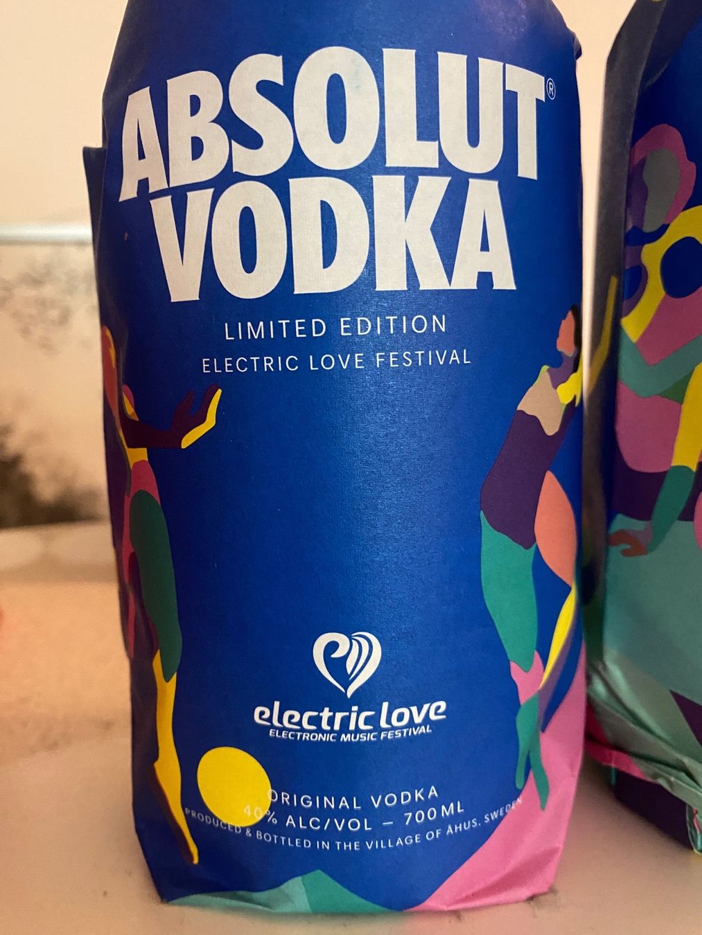Bevande alcoliche: Absolut "Electric Love" Vodka – Nuovo e nell'imballaggio originale da Burg AG venduto da Lobo016 1