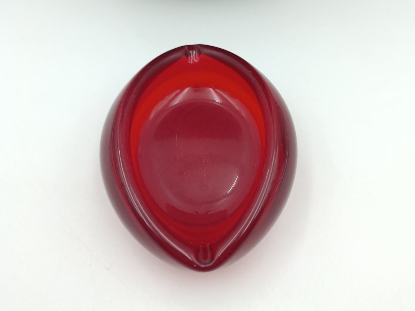Aschenbecher: Vintage Aschenbecher rot Lippe – Gebraucht aus Wil SG von Donaldus 5