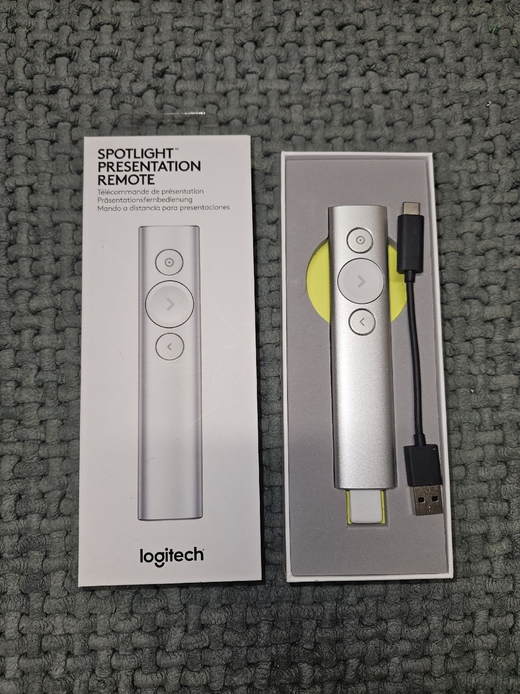 Logitech Fernbedienungen: Logitech Spotlight Präsentationsfernbedienung silber – Gebraucht aus Reinach AG von Irina_g00