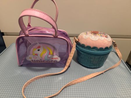 Kinderhandtaschen Set Einhorn und Cupcake Design neu