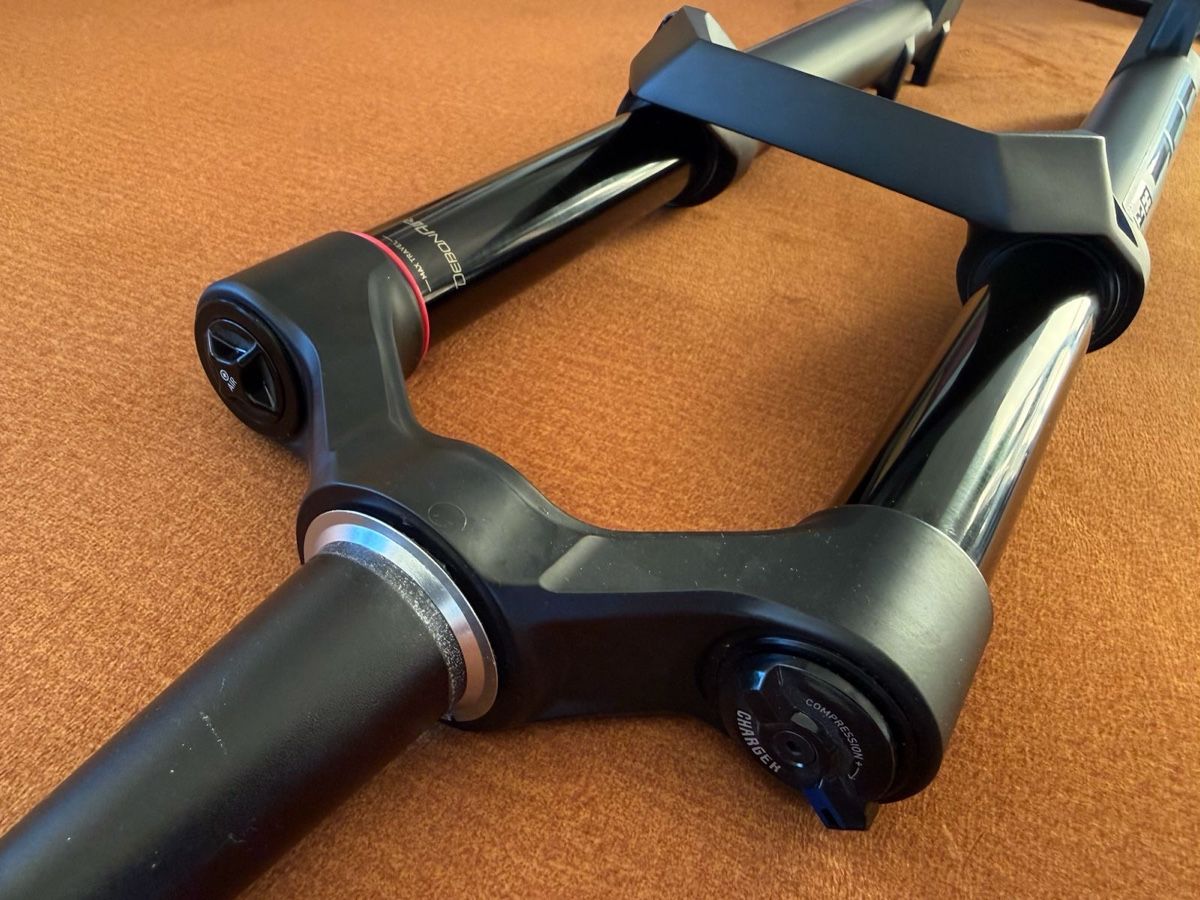 Rockshox Pezzi di ricambio: Rockschox Zeb Select – Nuovo e nell'imballaggio originale da Sugiez venduto da Rulio_xx 4