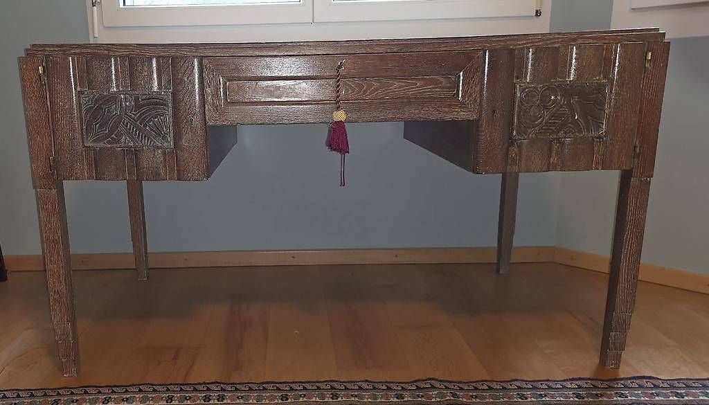 Schreibtische: Bureau art déco en chêne – Gebraucht aus Nyon von JMilliken