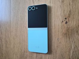 Samsung Galaxy Z Flip 6 mit 512 GB im Top-Zustand